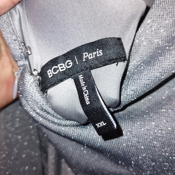 Shimmery shorts romper - Picture 5 of 6